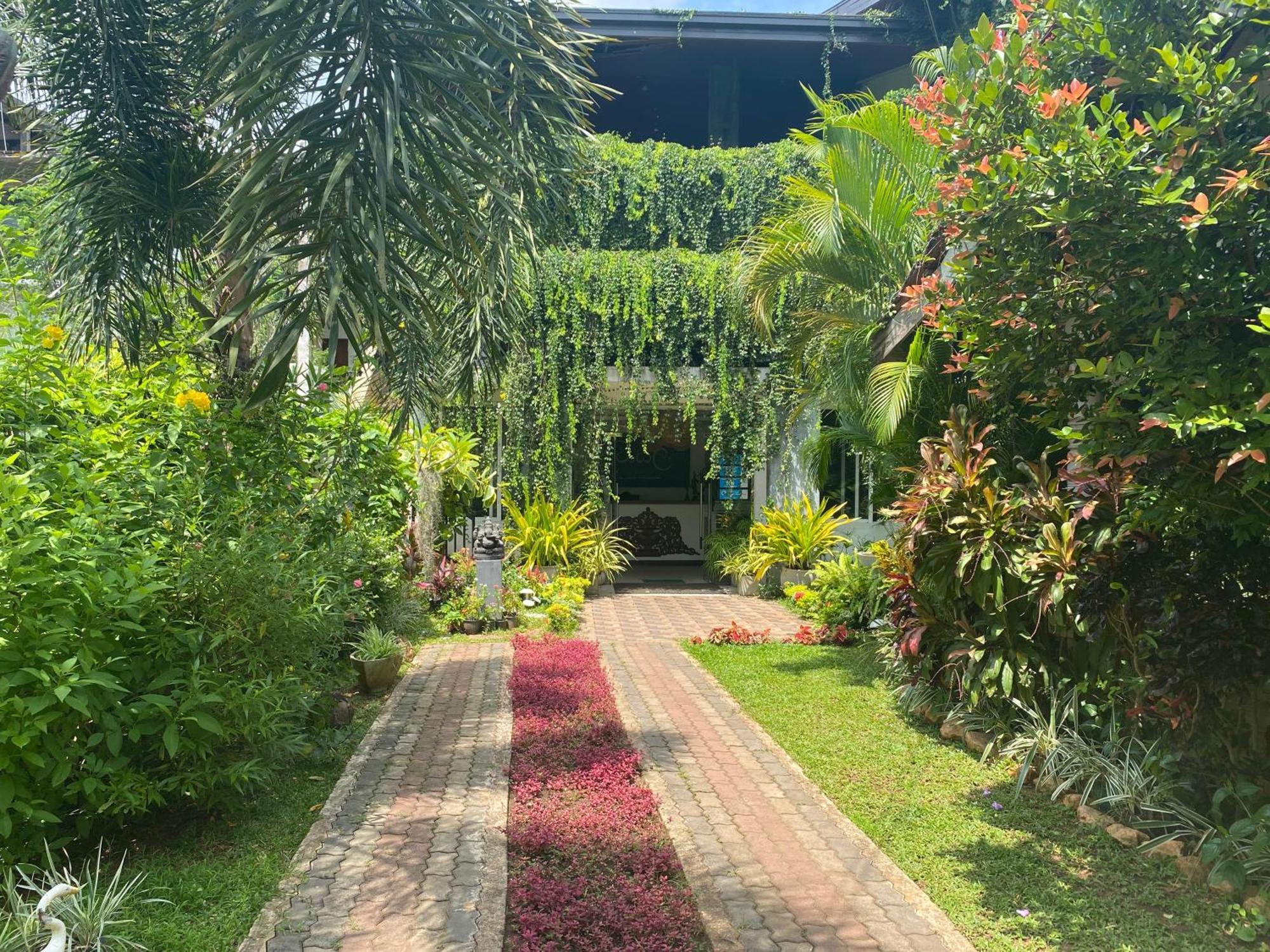 Waasala Leisure Hotel Anuradhapura Luaran gambar